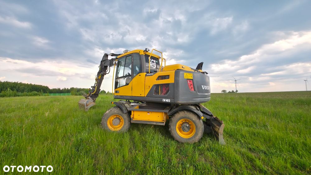 Volvo Ew140d - 13