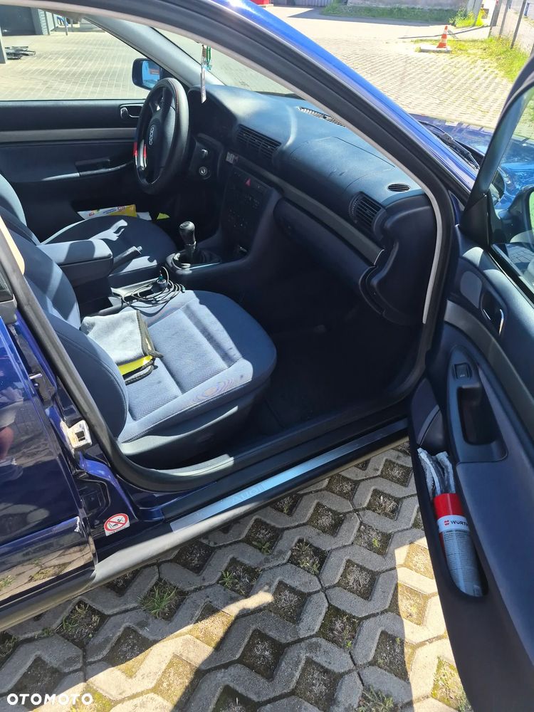 Audi A4 Avant - 15