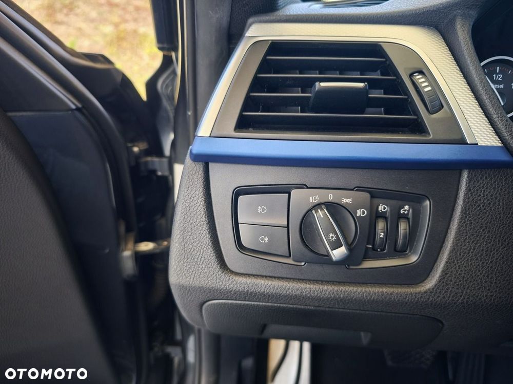 BMW Seria 3 - 32