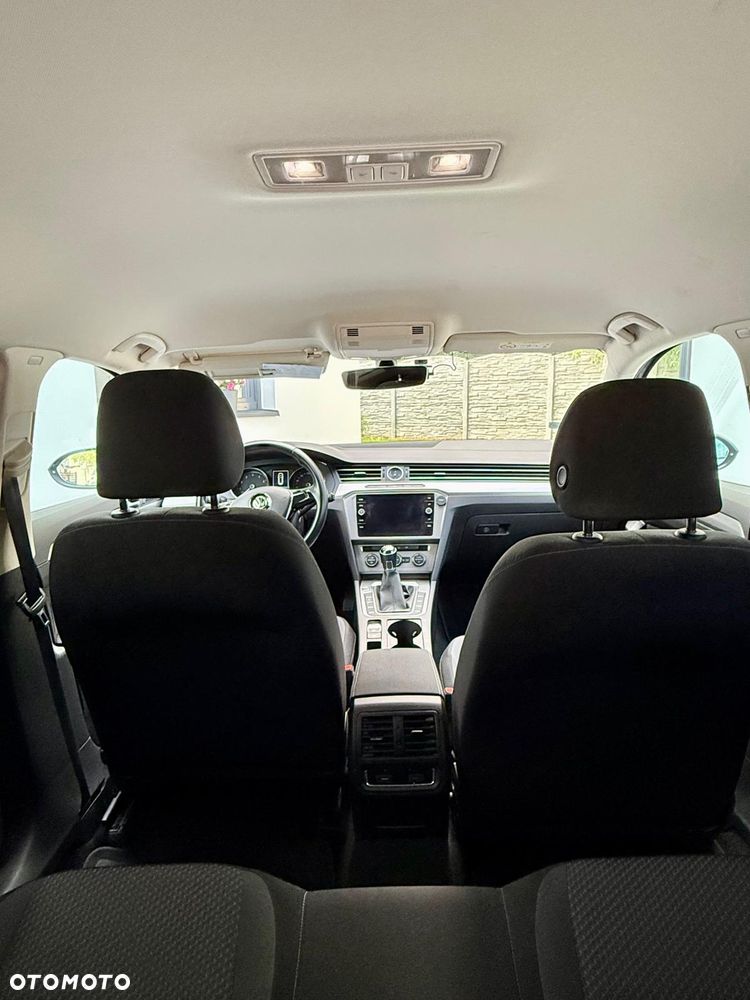 Volkswagen Passat 1.5 TSI EVO Essence - 9