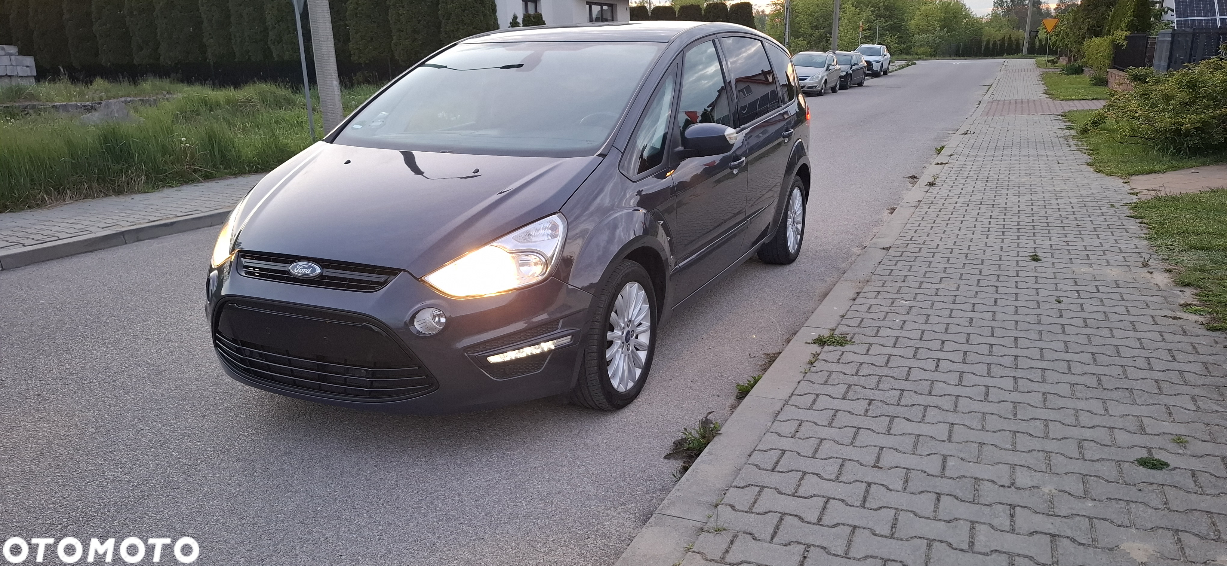 Ford S-Max 2.0 TDCi DPF Trend - 3