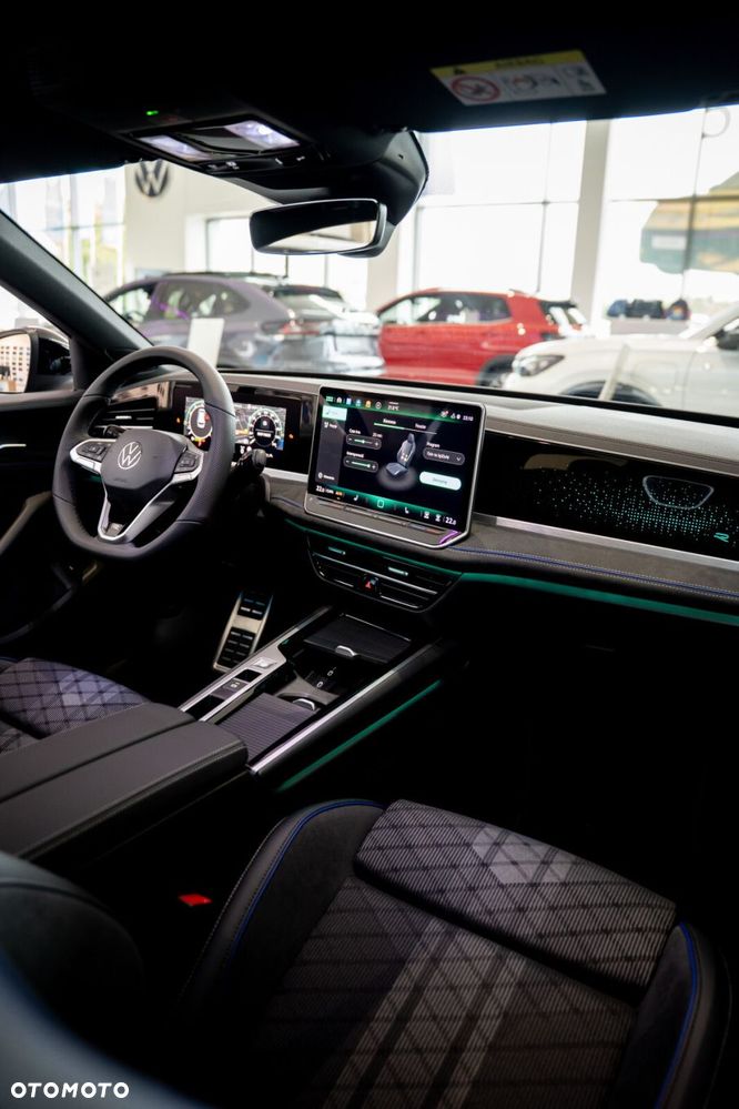 Volkswagen Passat Variant - 24