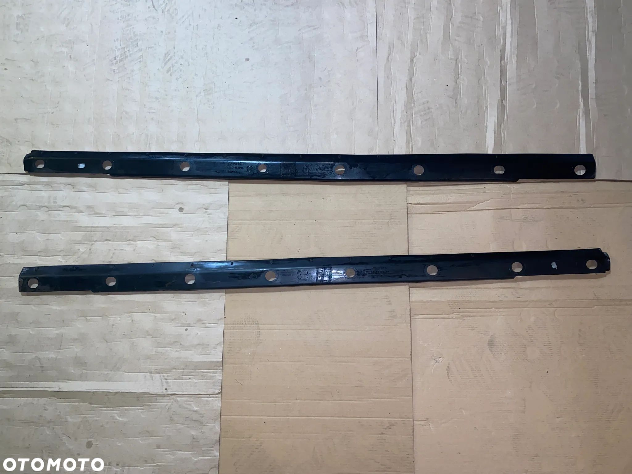 Listwa dolna progu 75852-0D020 Toyota Yaris III lift 2019r. prawa OE - 1