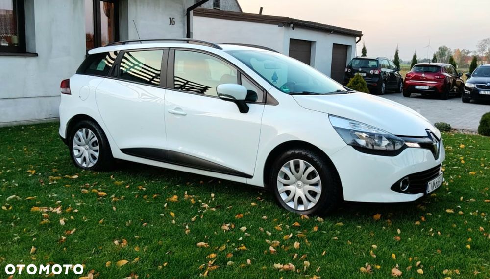 Renault Clio 1.2 16V 75 Experience - 9