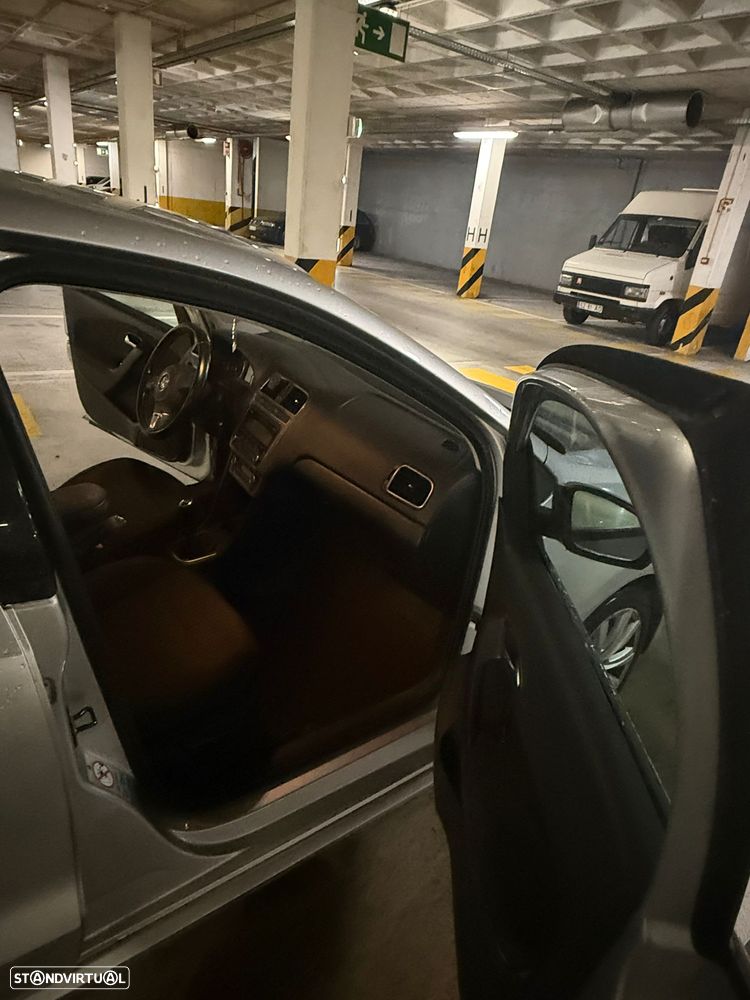 VW Polo 1.2 Confortline - 15
