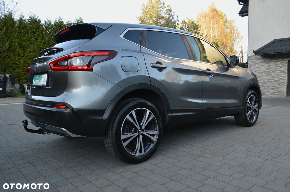 Nissan Qashqai 1.3 DIG-T DCT TEKNA - 8