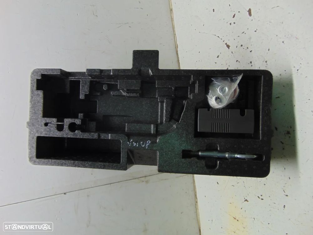 VW UP caixa ferramenta/Compressor - 8