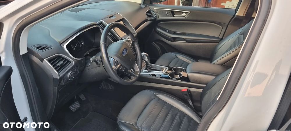 Ford Edge - 22