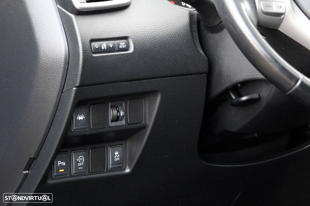 Nissan Qashqai 1.5 dCi Tekna Premium - 11