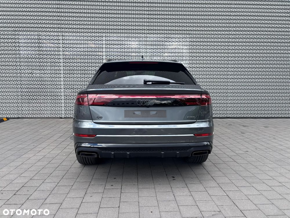 Audi Q8 55 TFSI e PHEV Quattro Tiptronic - 7