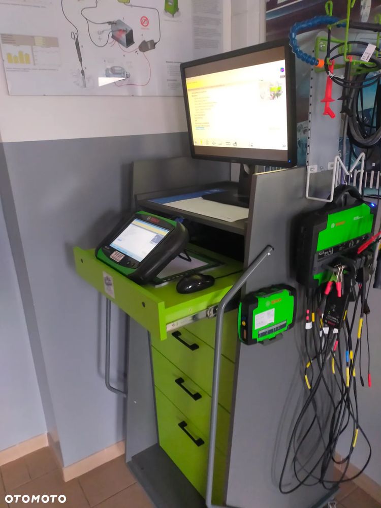 Bank stół warsztatowy pod 3 fazę - 11