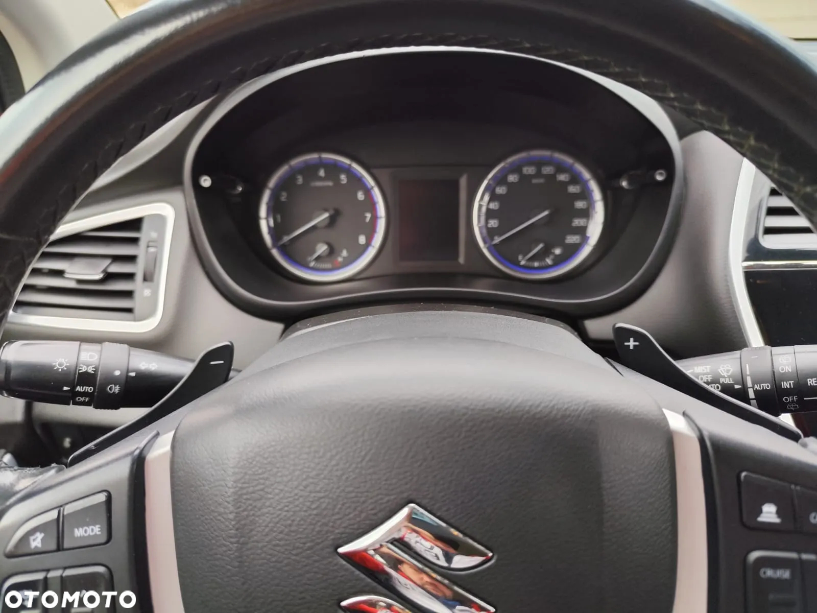 Suzuki SX4 - 24