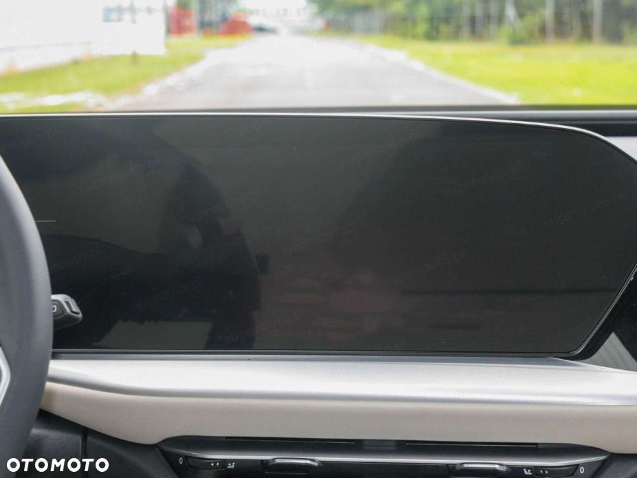 Audi Q5 Sportback - 11