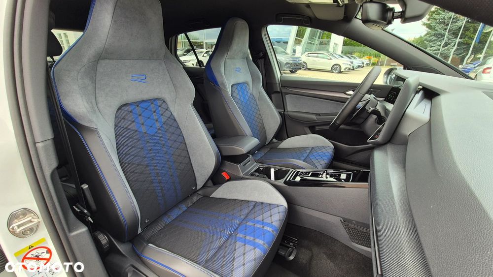 Volkswagen Golf 2.0 TSI 4Motion R DSG - 11