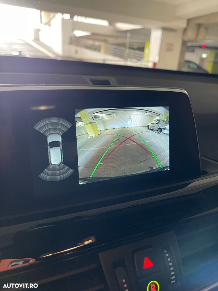 BMW X1 xDrive20d AT - 37