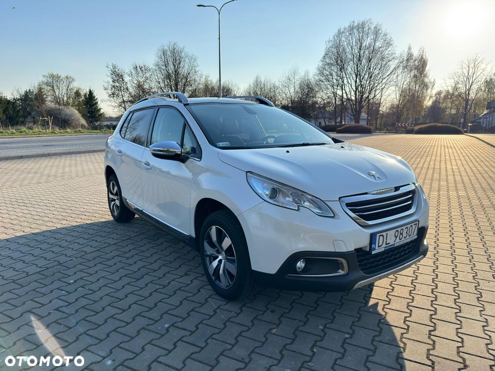 Peugeot 2008 1.6 VTi Allure - 2