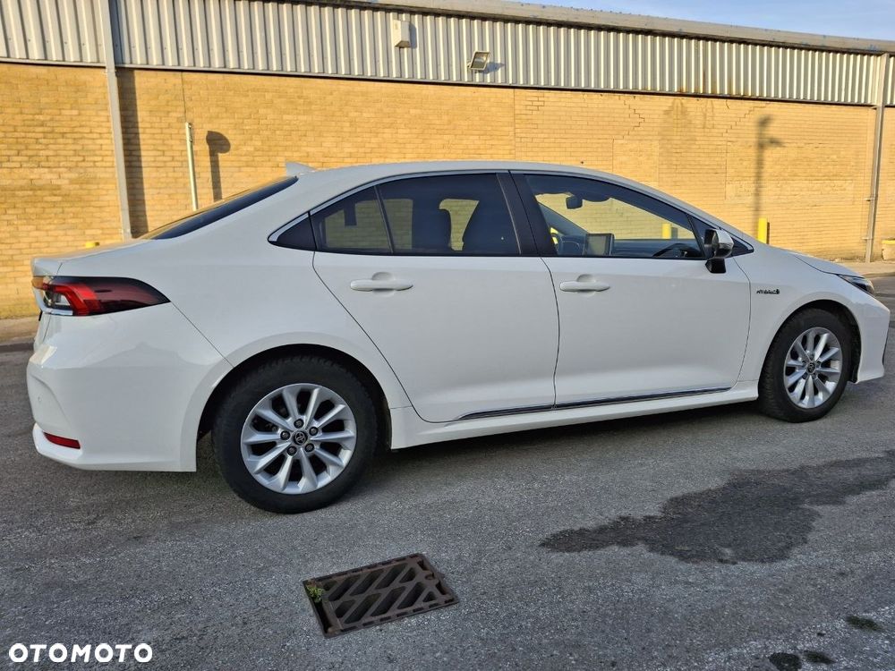 Toyota Corolla - 23