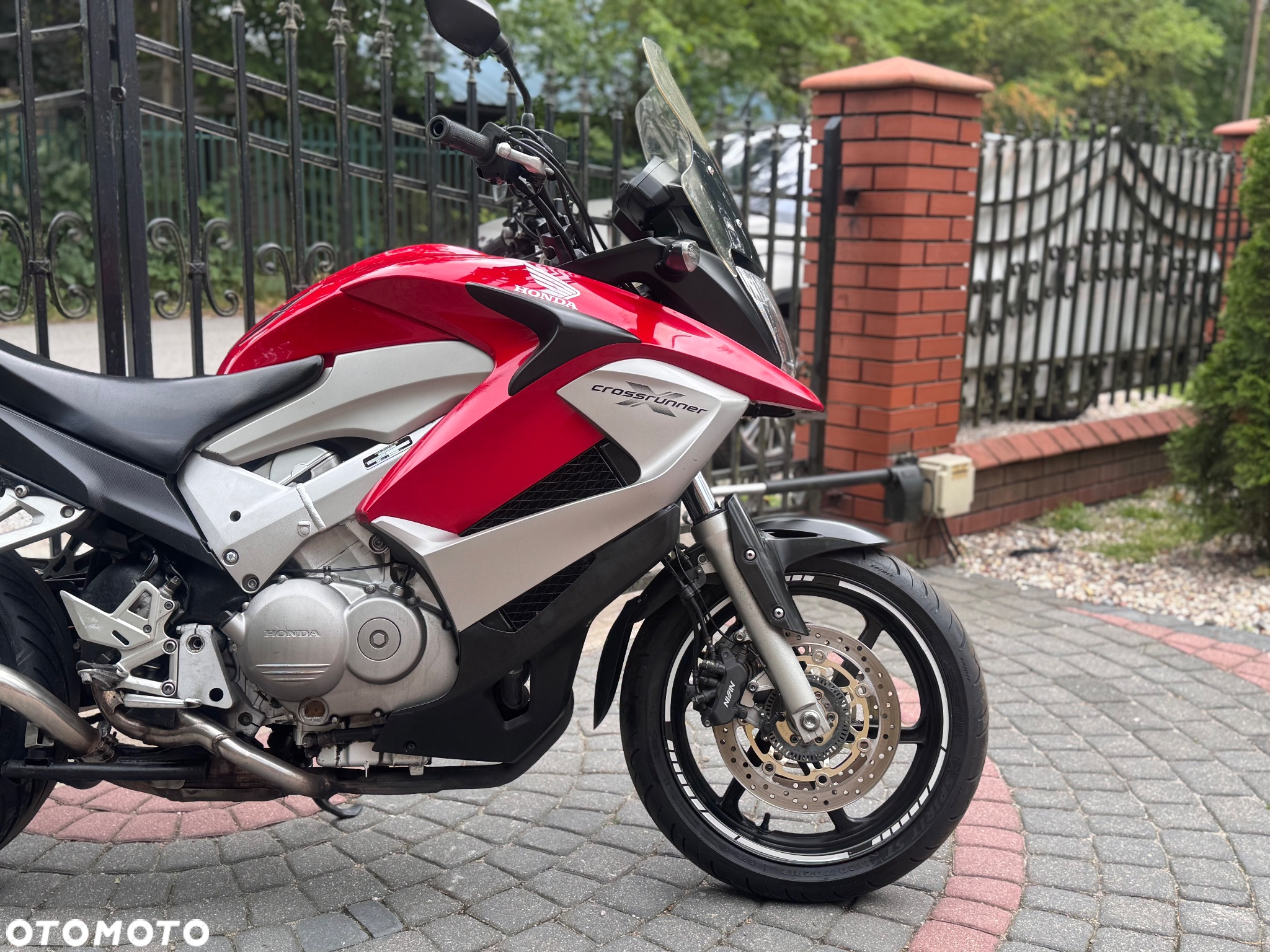 Honda VFR - 10