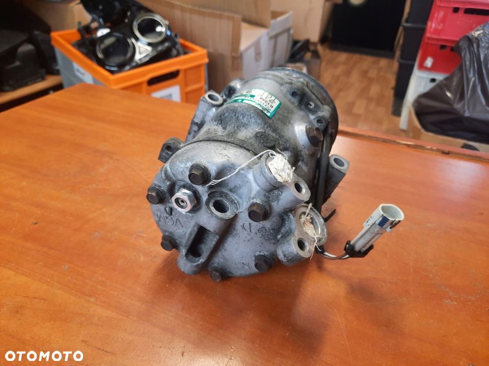 SPRĘŻARKA KLIMATYZACJI OPEL 13106850 - 2