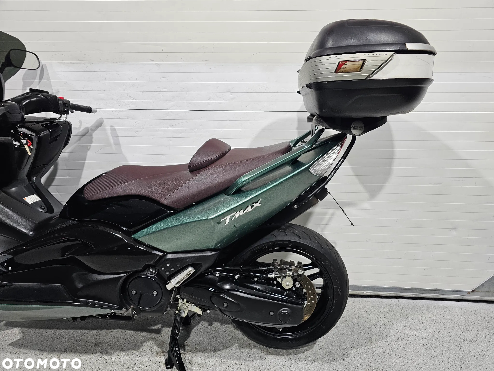 Yamaha Tmax - 8