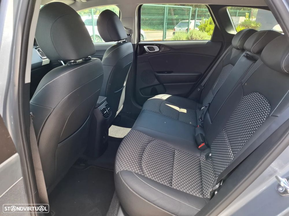 Kia Ceed SW 1.0 T-GDI Drive - 26