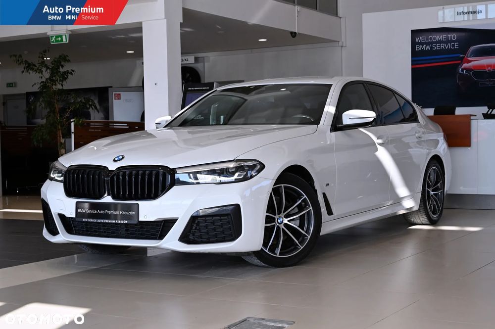 BMW Seria 5 520d xDrive mHEV - 4