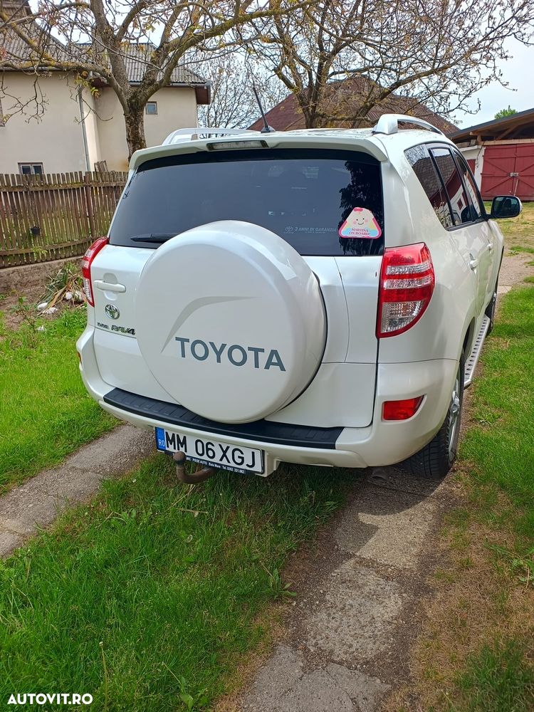 Toyota RAV4 2.2 D-CAT 4x4 Travel - 17