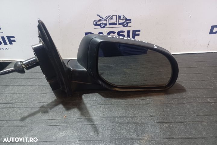 Oglinda dreapta manuala E4022889 E4022889 Hyundai i20 PB [2008 - 2012 - 1