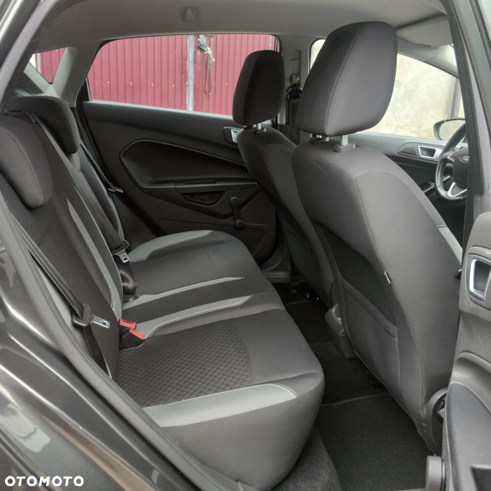 Ford Fiesta - 29