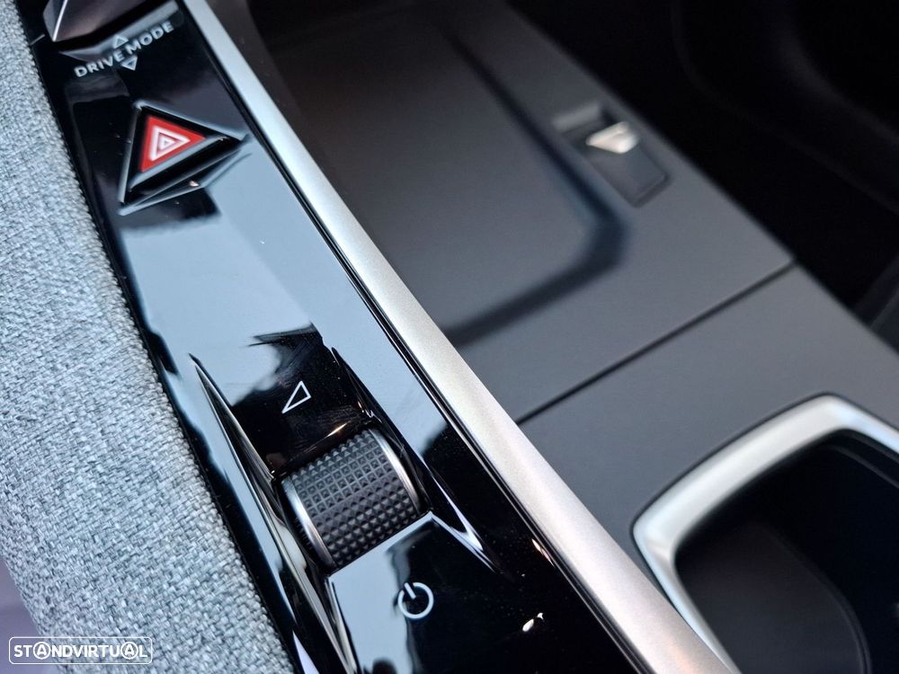 Peugeot 3008 1.2 Hybrid GT e-DCS6 - 18