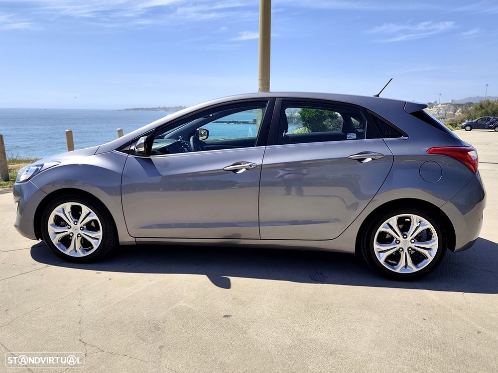 Hyundai i30 1.6 CRDI STyle J17 - 8