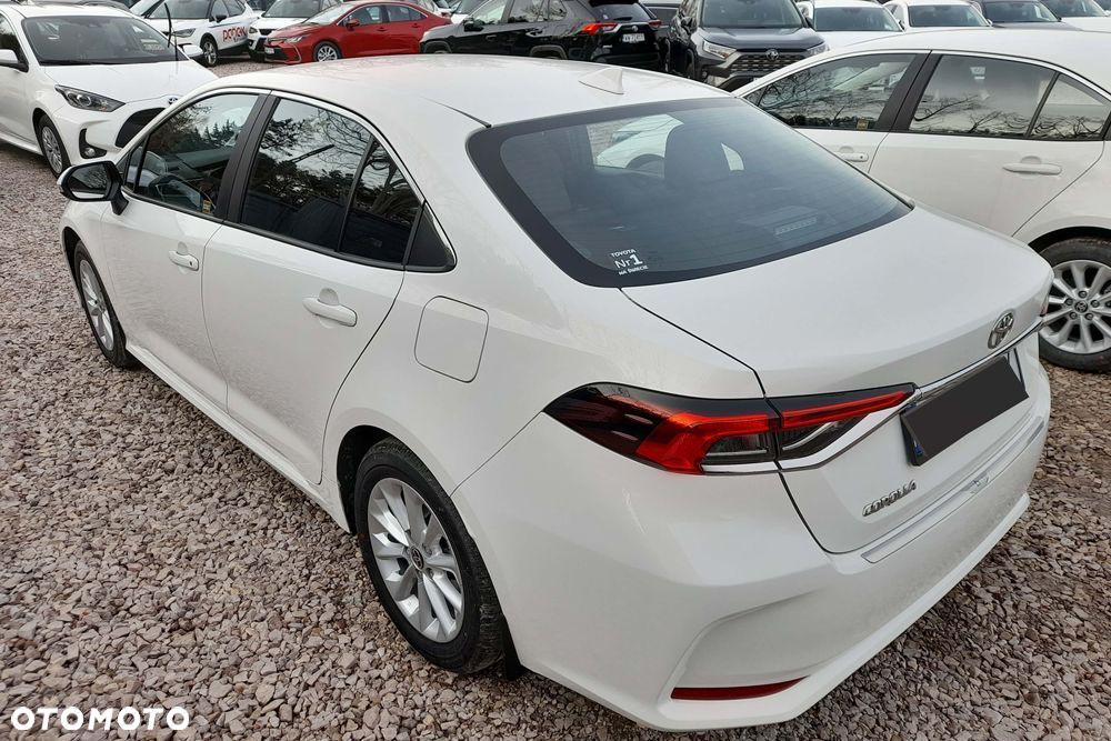 Toyota Corolla 1.8 Hybrid Comfort - 4