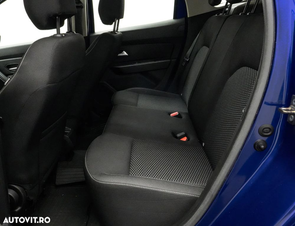 Dacia Duster 1.5 Blue dCi 4WD Essential - 16