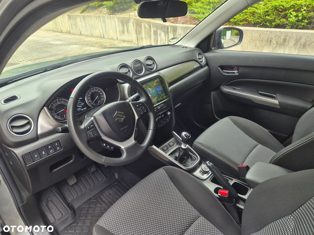Suzuki Vitara - 13