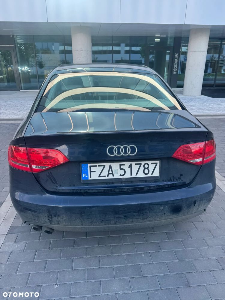 Audi A4 Limousine 2.0 TDI - 5