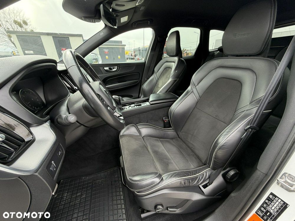 Volvo XC 60 D3 R-Design - 20