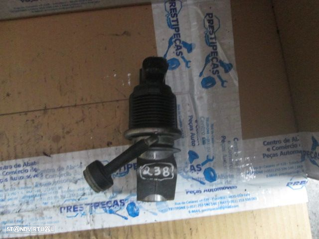Egr 036131503T 72824804 VW GOLF 4 1998 1.4 I ELECTRICA SEAT LEON 2002 1.6I 105CV 5P PRETO ELETRICO SEAT IBIZA 6L 2005 1.4I 75CV 5P CINZA ELETRICO - 2
