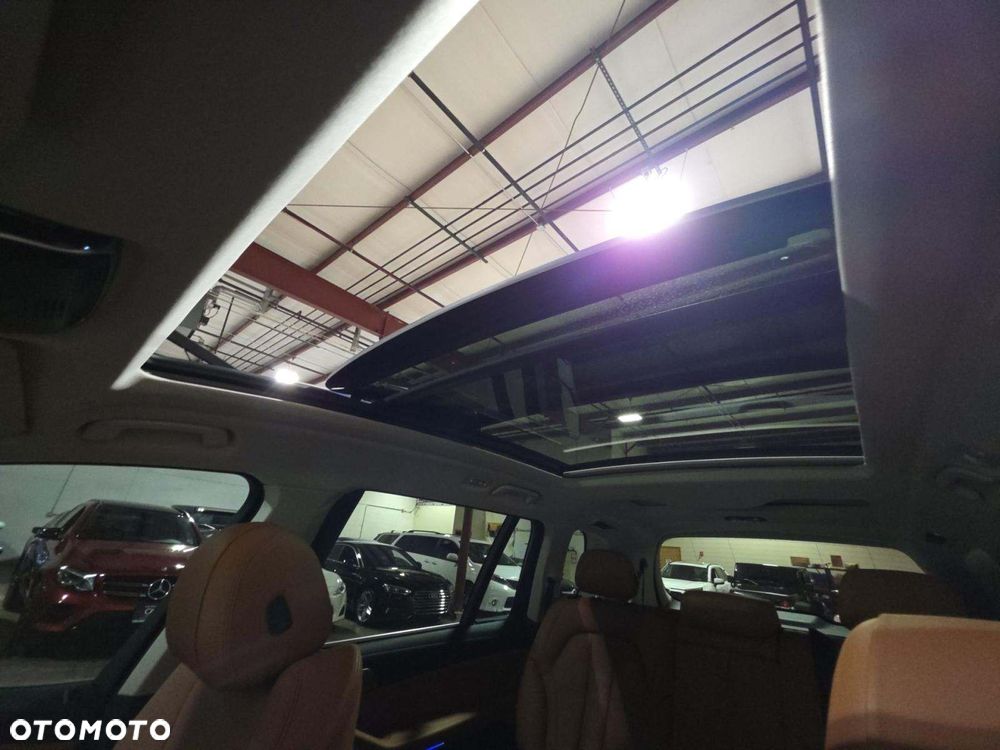 BMW X7 xDrive40i - 12