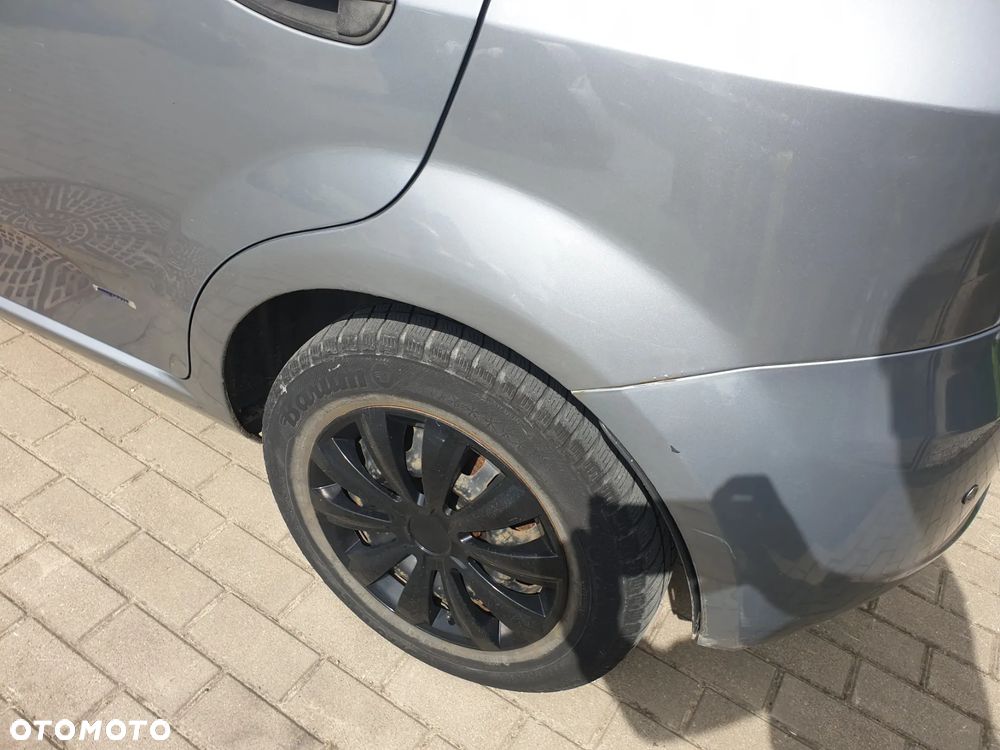 Fiat Punto 1.2 16V Dynamic - 9