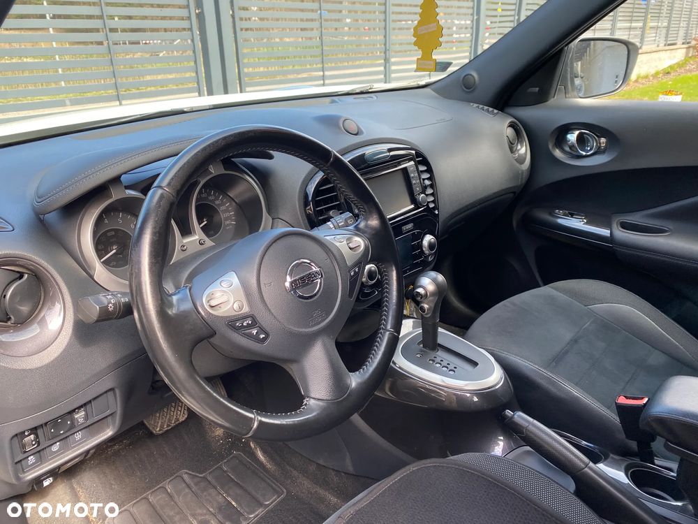 Nissan Juke 1.6 N-Connecta Xtronic - 12