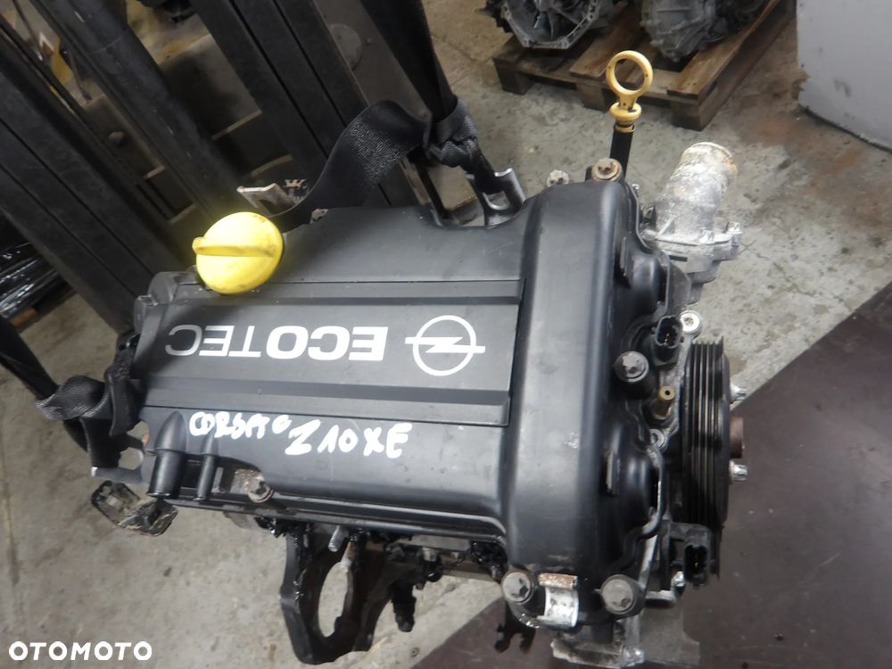 OPEL CORSA C 3D 1.0B SILNIK SŁUPEK Z10XE - 6