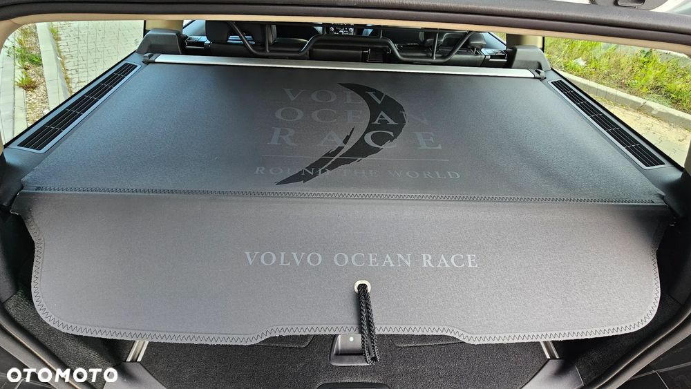 Volvo XC 70 D5 AWD Ocean Race - 13