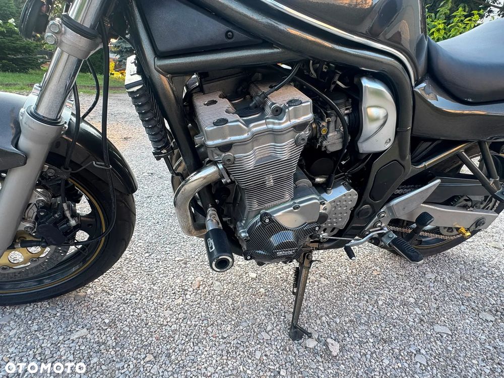 Suzuki Bandit - 2