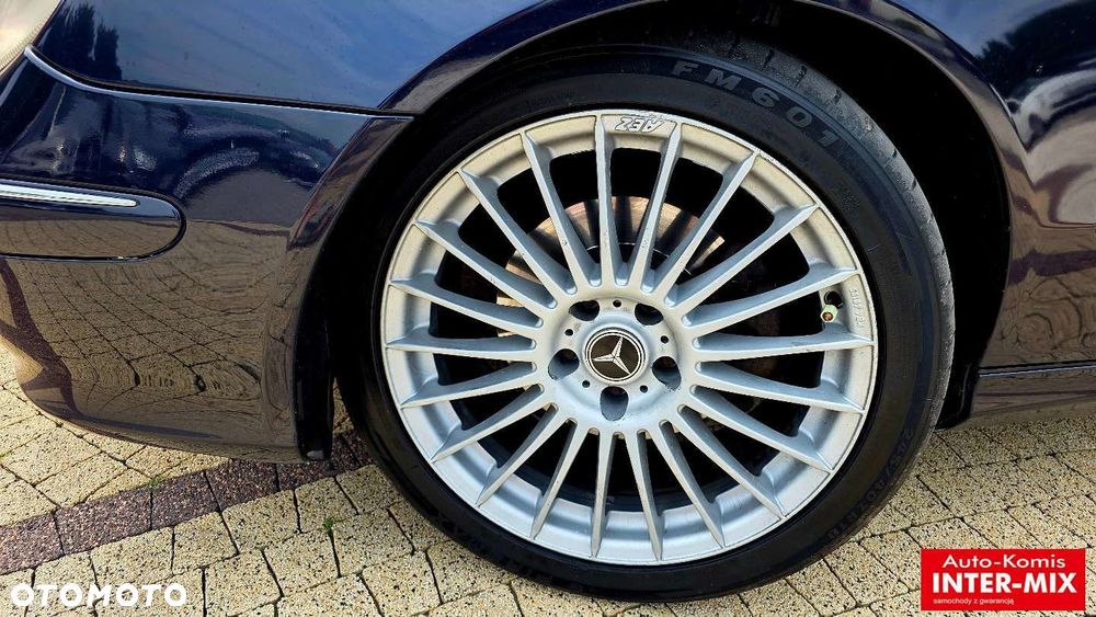 Mercedes-Benz CLK - 13