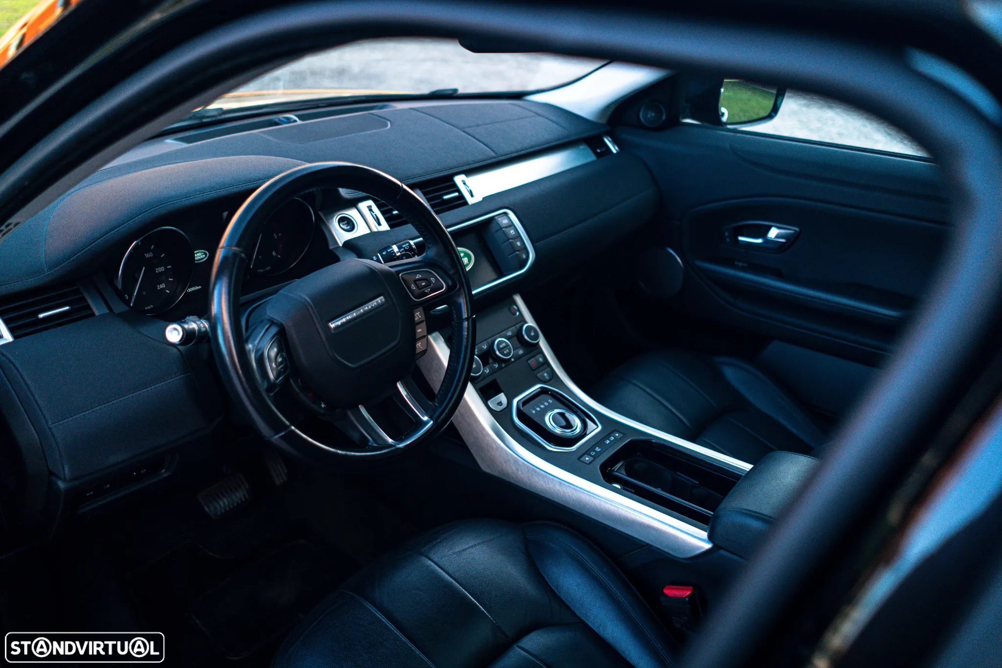 Land Rover Range Rover Evoque 2.0 TD4 SE Auto - 17