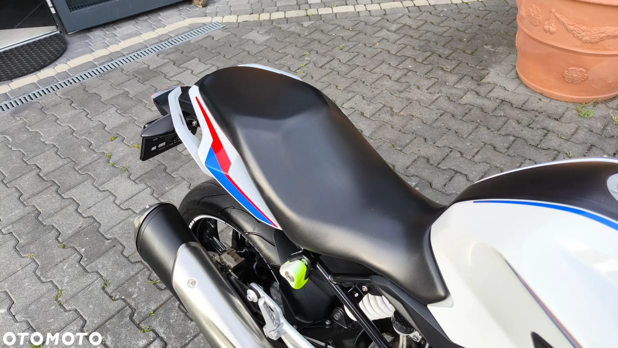 BMW G - 23