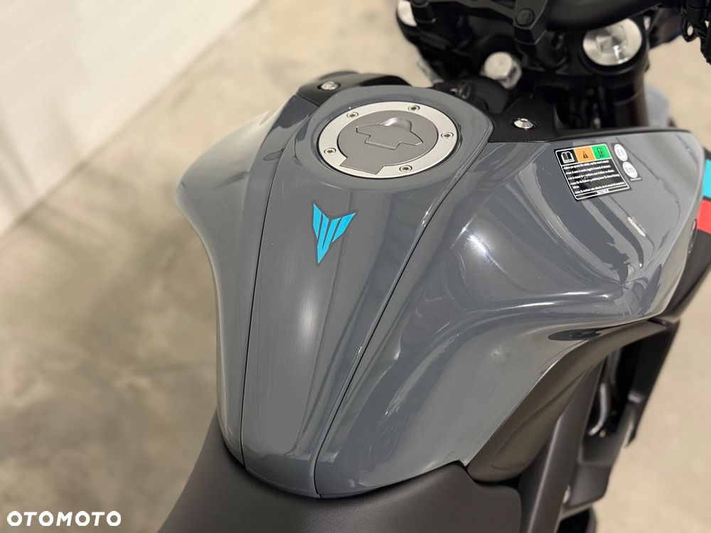 Yamaha MT - 20