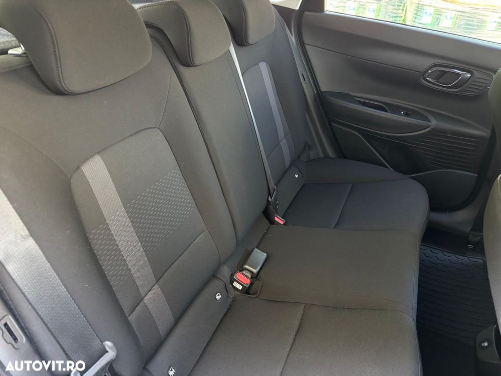 Hyundai i20 - 20