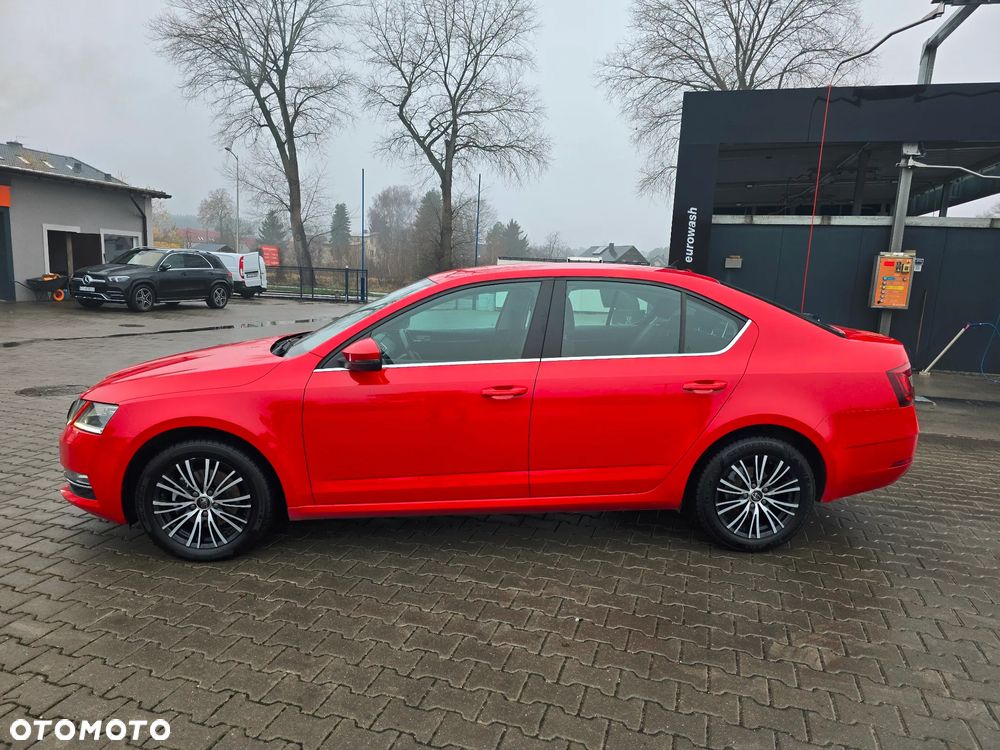 Skoda Octavia 2.0 TDI SCR Style DSG - 5