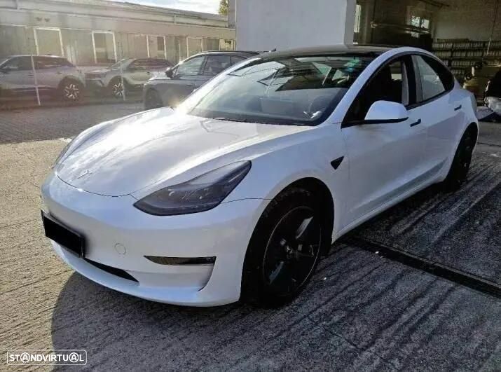 Tesla Model 3 Premium Long Range RWD - 4